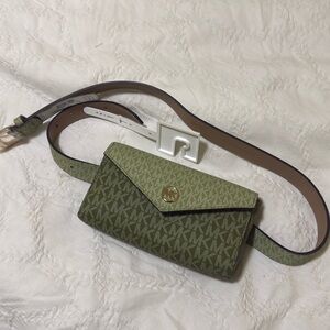 Michael Kors green belt